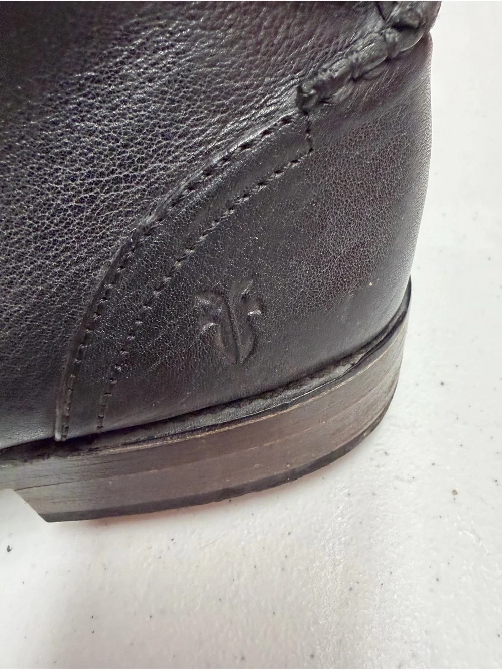 Frye Men's Black Leather Chukka Boots